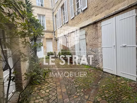 studio rue caponière