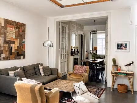 maison 170 m² rénovée – roubaix barbieux / edhec – 3 chambres – cour – proche métro & tram