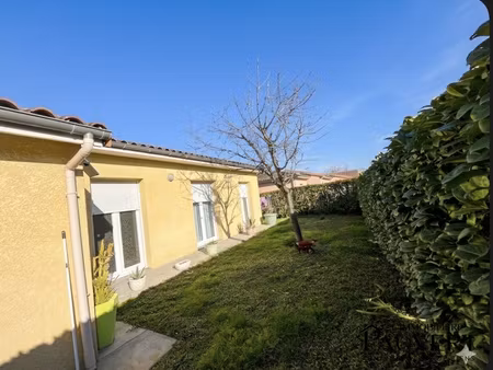 maison individuelle de plain-pied 95 m2 jardin garage