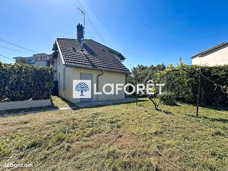 maison 4 pièces 82 m²