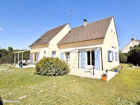 maison 6 pièces 148 m²