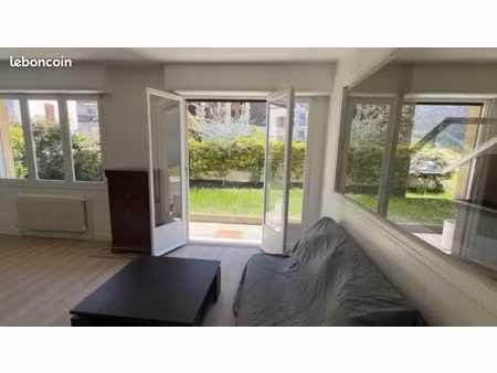 loue beau 2 pièces 53 m²