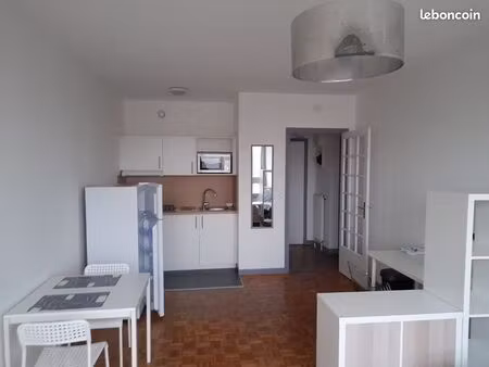 studio place des promenades roanne