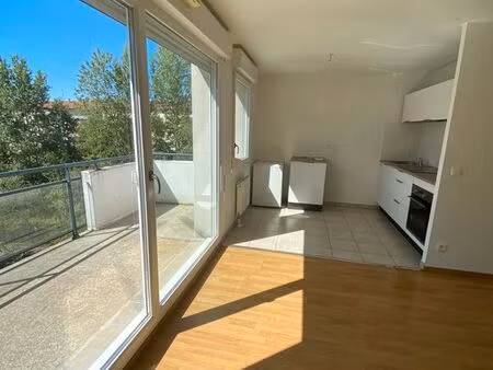 2 pièces - 44 38 m² - strasbourg - rue du petit marais