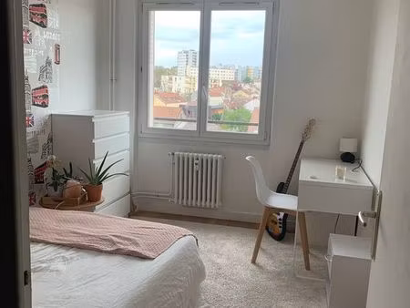 t4 calme  lumineux quartier université