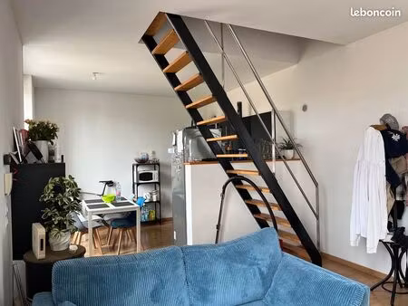 steenwerck  duplex t3 meublé