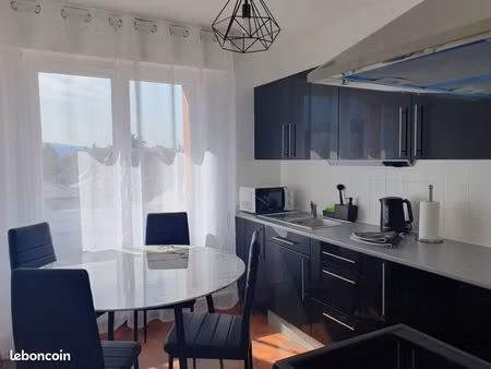 appartement meublé à proche genève  tram 12/17 à 50 mètres