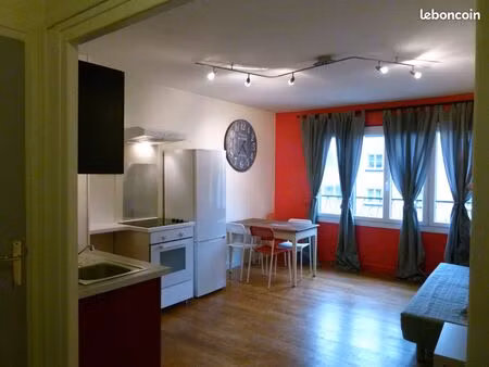 appart.38m2 idéalement situé. quartier palais de sports