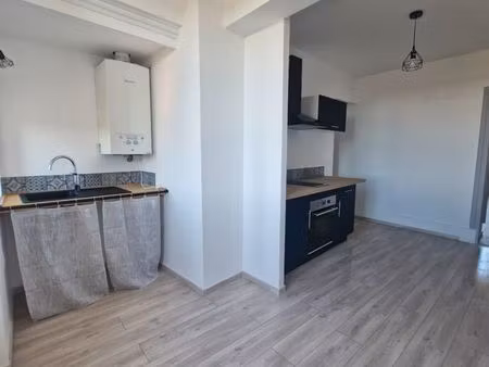 ? t2 bis lumineux – 66 m² – la clayette – disponible immédiatement