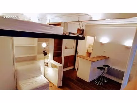 charmant studio montparnasse / rue de rennes