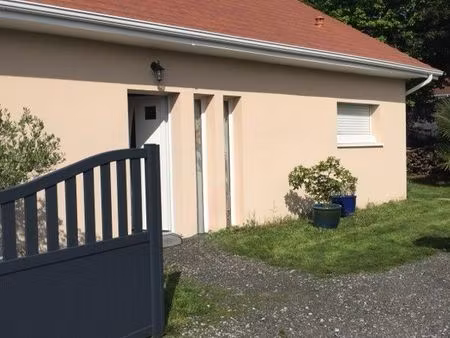 lons (64) - maison t5 à louer meublée 120 m² sur terrain de 550 m²