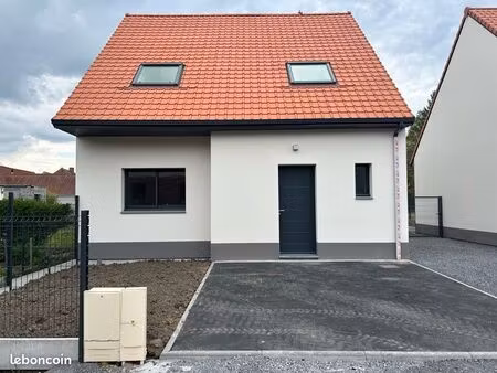 maison individuelle 3 chambres