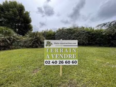 vente terrain au bignon (44140) : à vendre / le bignon