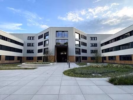 bien professionnel à louer à zwijnaarde € 2.390 (lnl3f) - cd-vastgoed bvba | zimmo