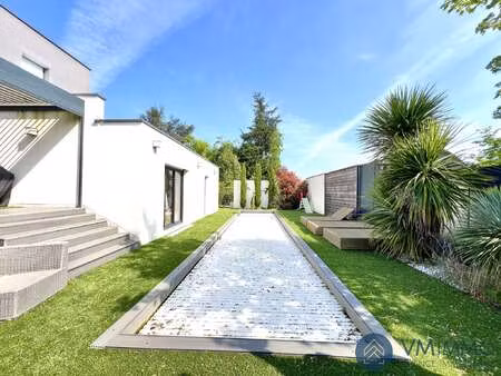 location maison piscine à orvault (44700) : à louer piscine / 214m² orvault