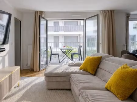 appartement avec balcon à asnières-sur-seine