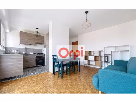 location appartement  36.04 m² t-2 à châtillon  1 130 €