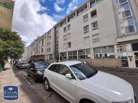 vente garage et parking à nantes canclaux - mellinet (44000) : à vendre / nantes canclaux 