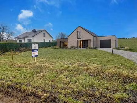 belle parcelle à bâtir de 9 ares à vendre à bertrix