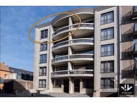 riant appartement met weids zicht aan het centrum