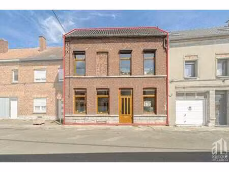 maison 4ch avec jardin pleine de charme et de possibilites