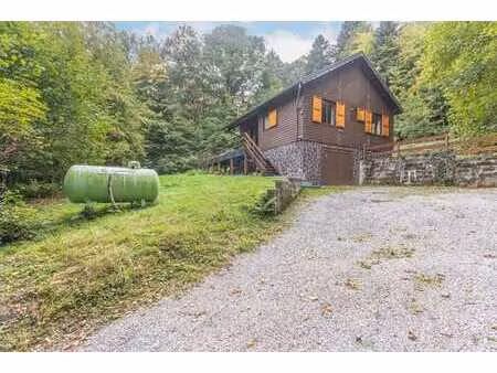 chalet meublé au coeur de la forêt
