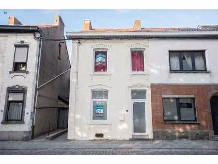 option! maison 3 façades avec jardin et passage latéral