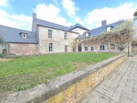 ferme remarquable (ancienne dépendance de l'abbaye d'aulne)