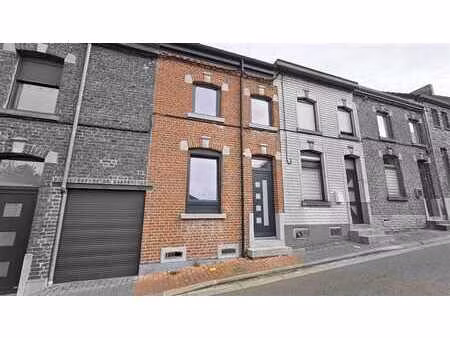 jolie maison habitable rapidement + jardin