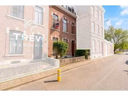 spacieuse maison bourgeoise centre ville !