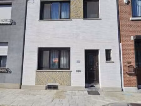 á vendre : maison 3 chambres avec jardin