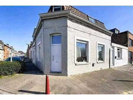 maison 2 chambres  bien entretenue  située à mouscron