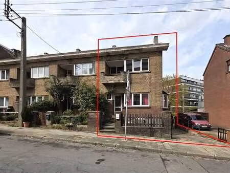 seraing haut - maison à rénover  2 ch  jardin