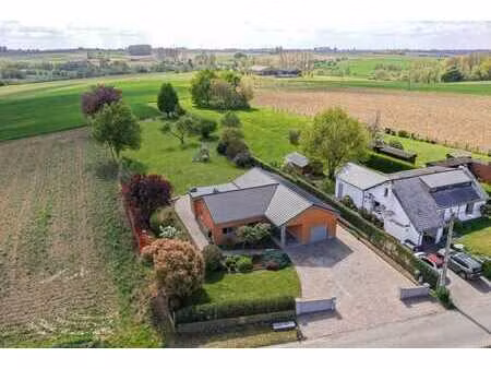 campagne avec vue  villa de plain pied sur 26 ares