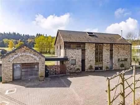 gîte de standing (18pers) à viroinval