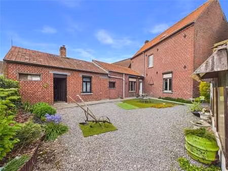 maison familiale de grand volume à rénover