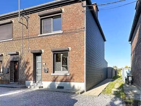 belle maison 3 facades avec jardin a louer - leval trahegnie