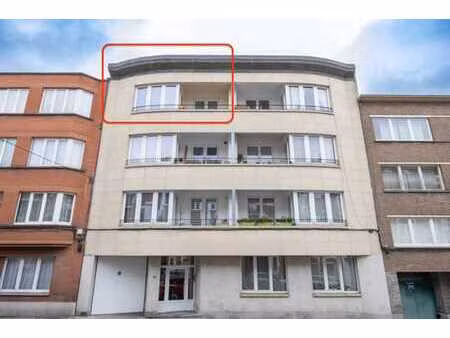 bel appartement 2 chambres + terrasse