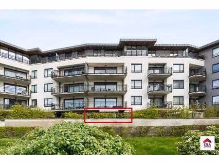 appartement moderne avec jardin à jette