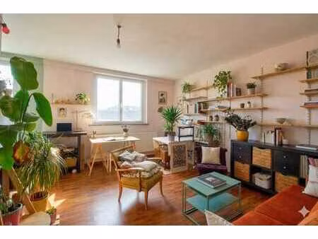 parc josaphat / louis bertrand - appt 1 ch de ±50 m²