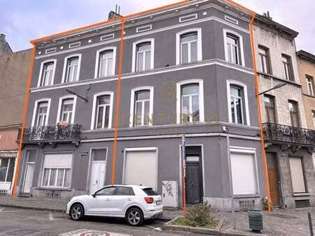 schaerbeek - deux maisons spacieuses vendues ensemble