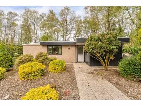 prachtige  gelijkvloerse vakantiewoning op een toplocatie...