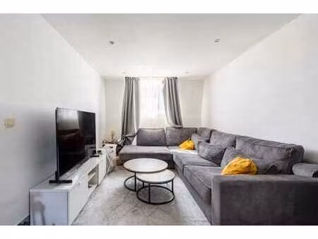 ? a vendre - magnifique duplex 2ch à schaerbeek