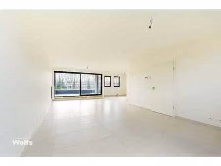 appartement neuf (a9) au 3ème étage avec 3 ch. et terrasse !