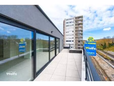 penthouse neuf (a13) avec 3 chambres et terrasse !