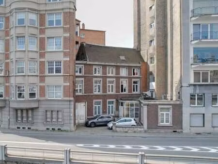 immeuble de 6 appartements sur les quais