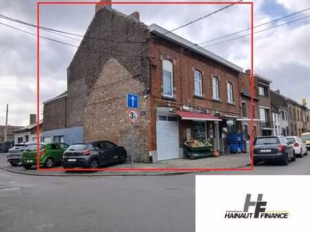 immeuble à vendre idéal pour investisseur - très bon rendeme