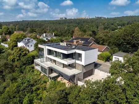 bien neuf composé de 2 biens semi-jointives