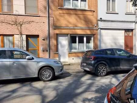 maison de rangée à auderghem  138m² de terrain