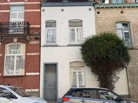maison unifamiliale